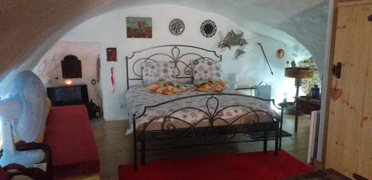Studio atypique rue de Turin  Breil-sur-Roya Extérieur photo